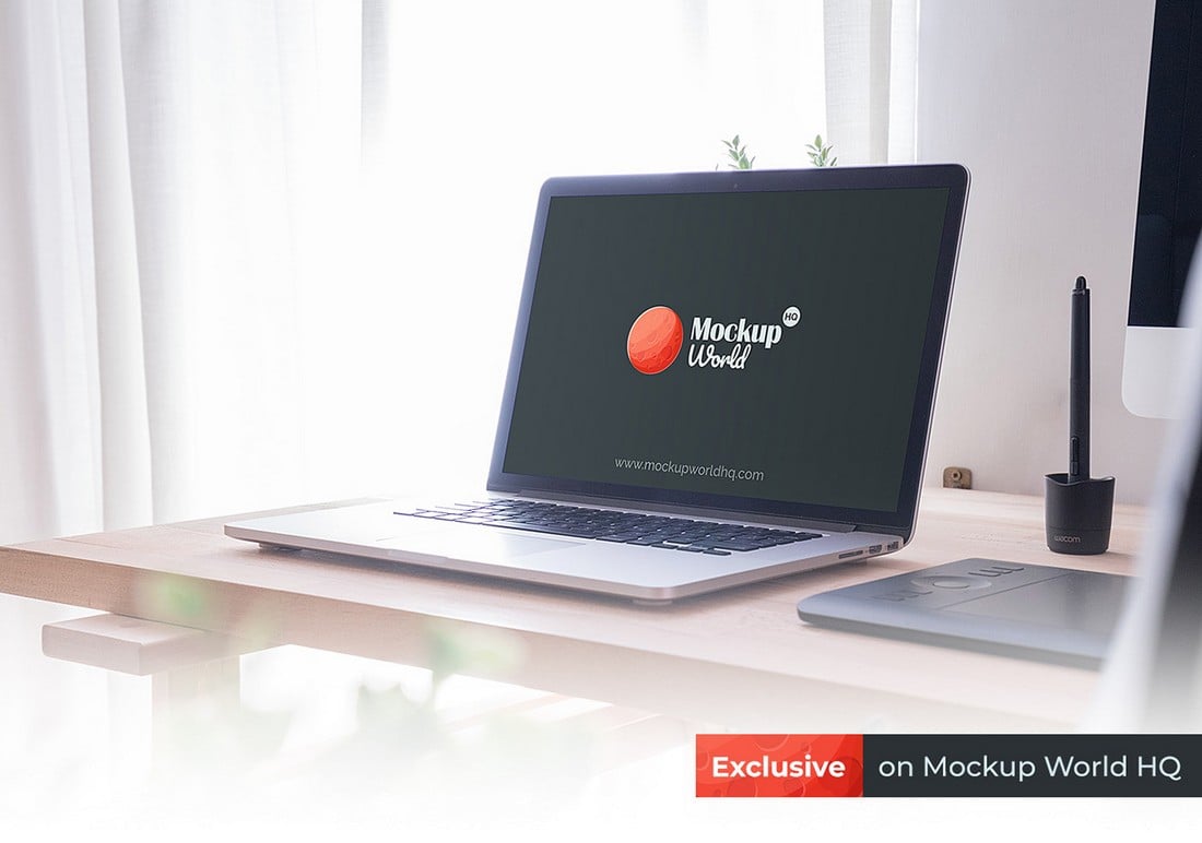 MacBook Pro Mockup Free PSD